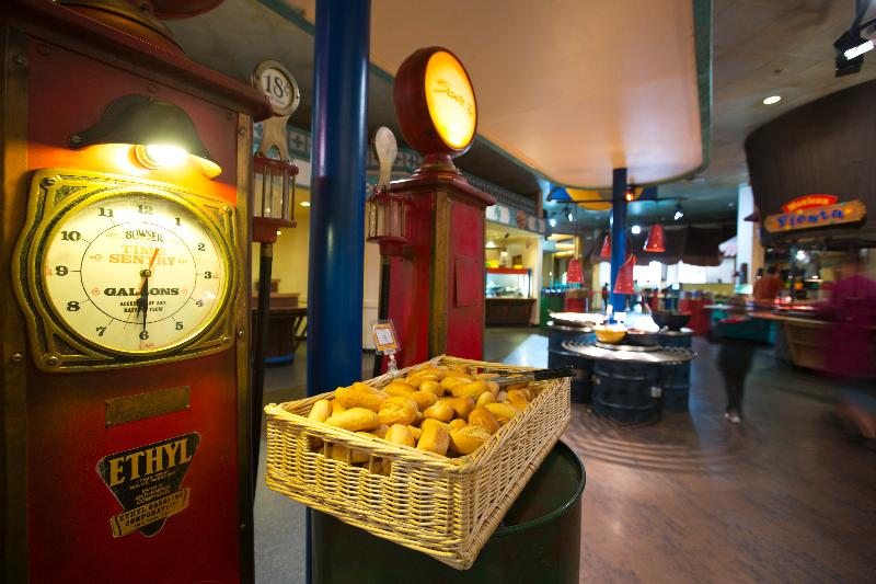 Disney Hotel Santa Fe