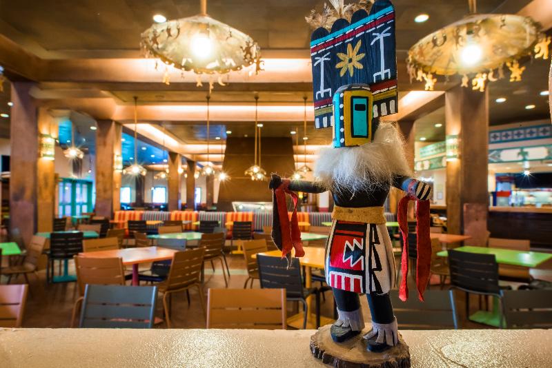 Disney Hotel Santa Fe