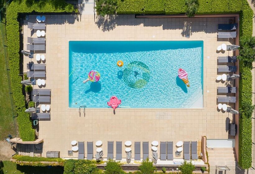 호텔 Hôtel Birdy By Happyculture