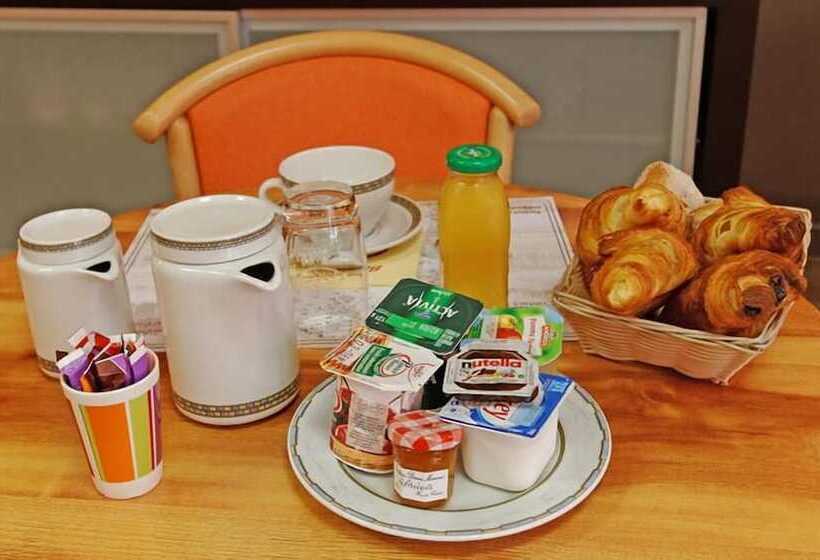 Отель Hôtel Du Vigan