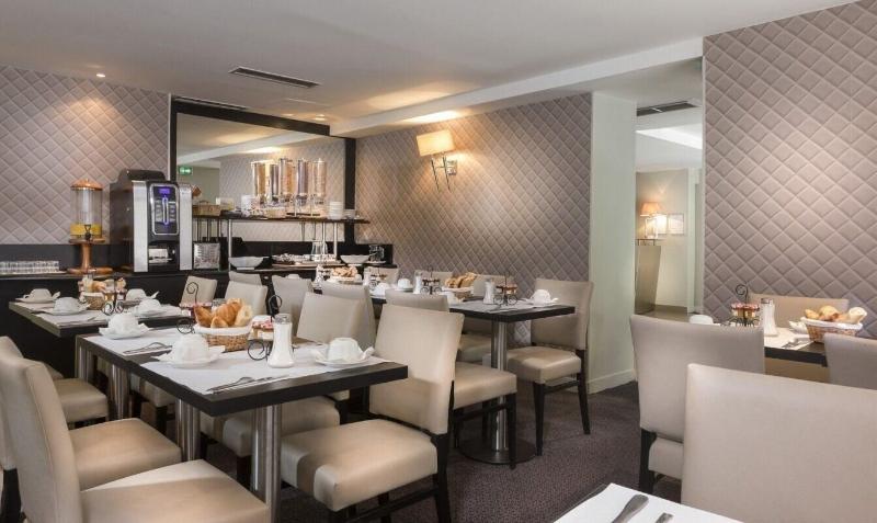 ホテル Hôtel Elysées Paris