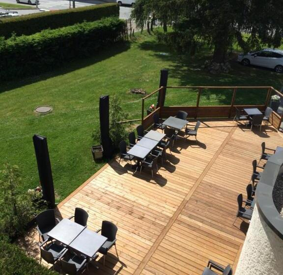 Отель Hôtel Rent