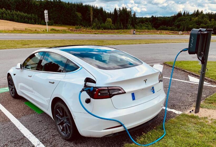 فندق Hôtel Restaurant Logis Europa