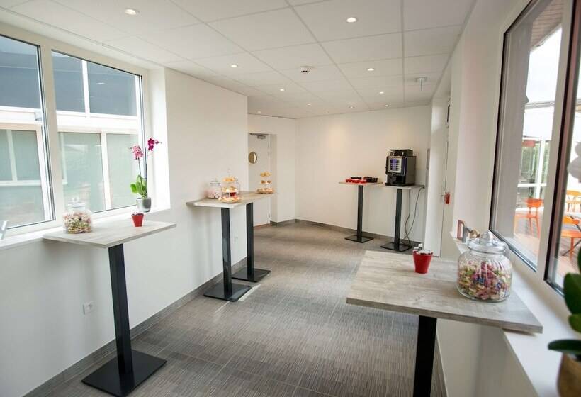 ホテル Ibis Cherbourg La Glacerie