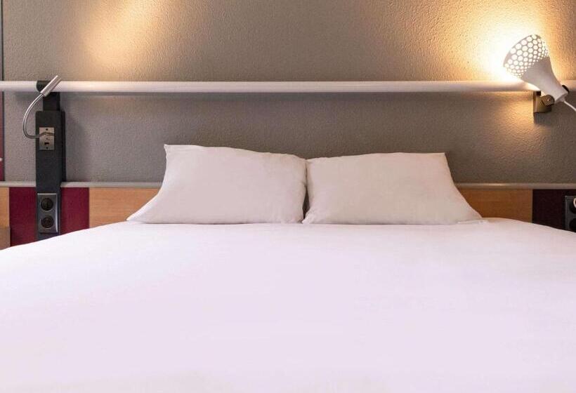 酒店 Ibis Paris Gennevilliers