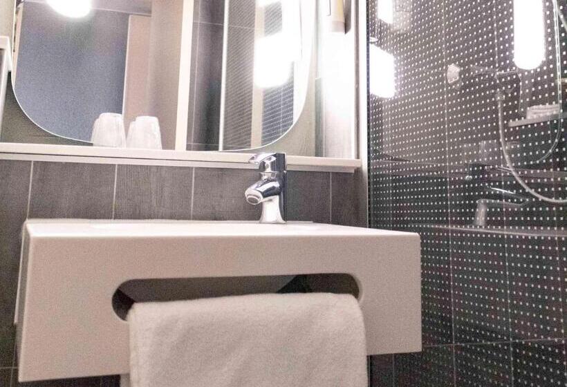 酒店 Ibis Paris Gennevilliers