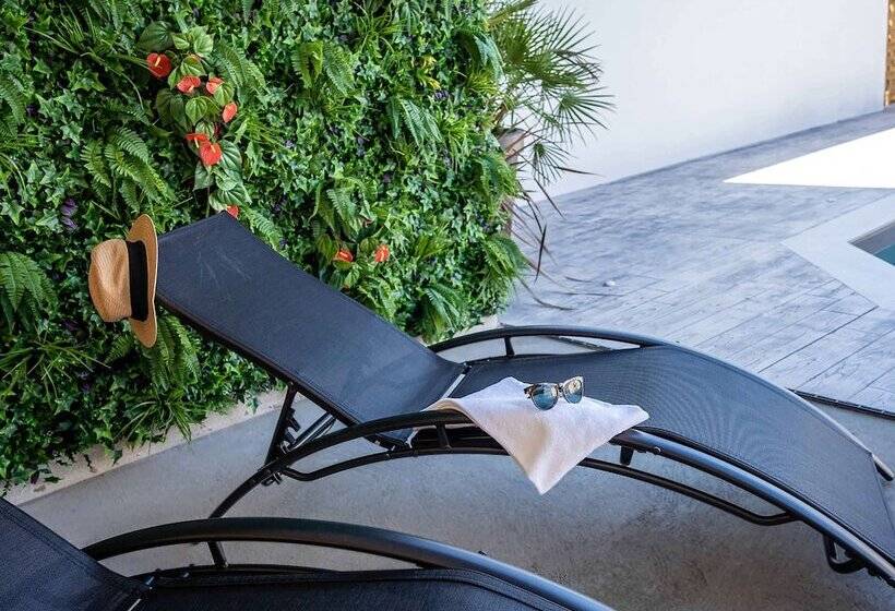 ホテル Ibis Saintnazaire Trignac