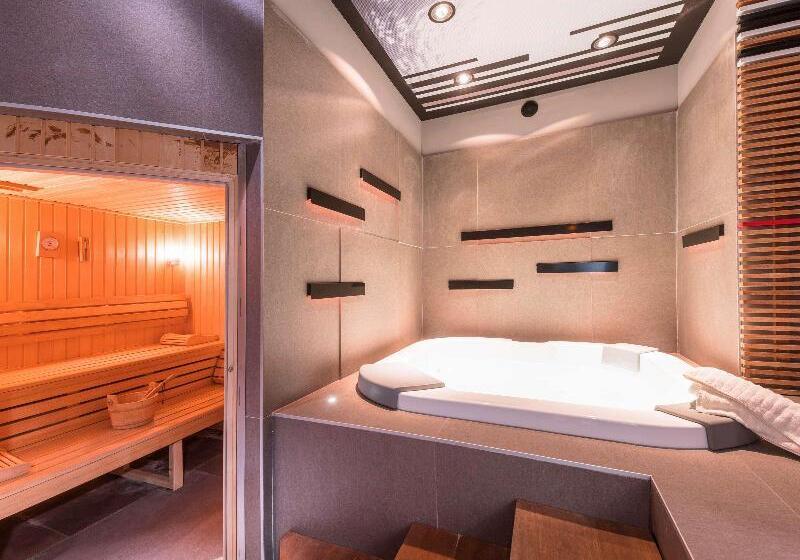 酒店 Ibis Styles Hyères Rooftop & Spa