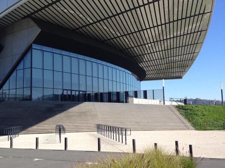 Отель Ibis Styles St Etienne   Gare Chateaucreux