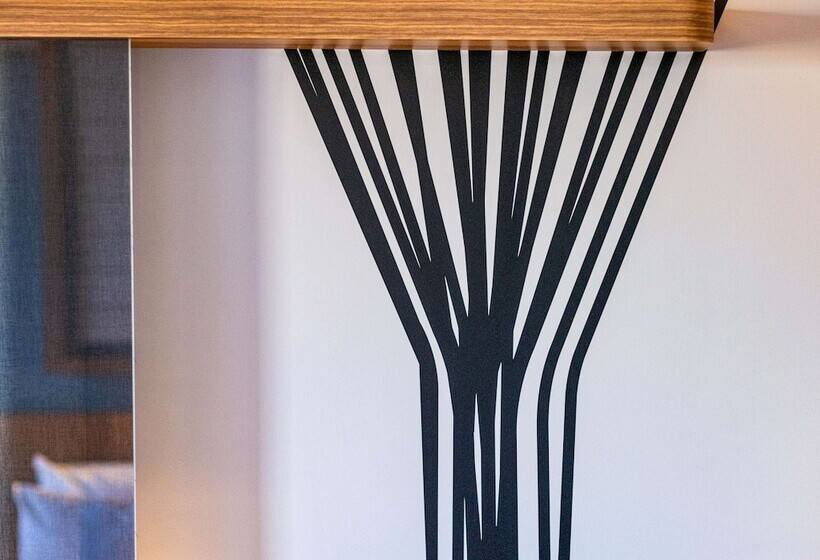 Отель Ibis Styles St Etienne   Gare Chateaucreux