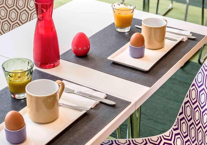 Отель Ibis Styles Strasbourg Stade De La Meinau