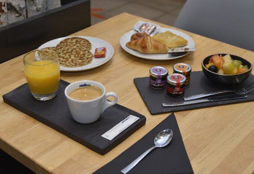 فندق Logis Cris Hôtel, Lyon Est