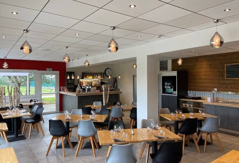 Отель Logis Cris Hôtel, Lyon Est