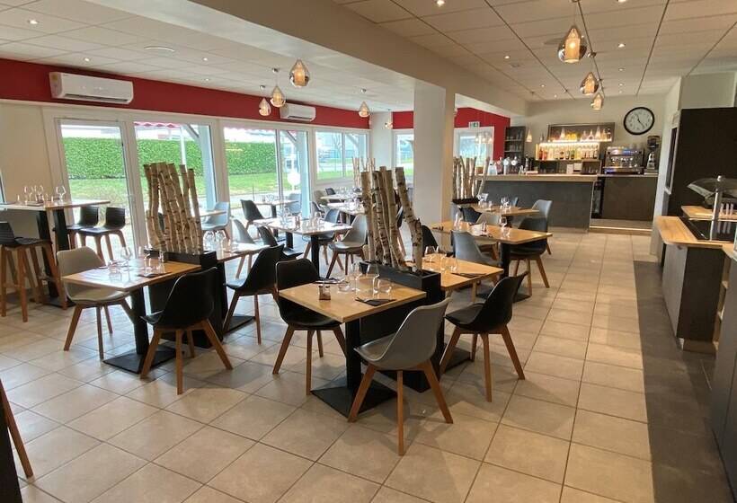 Отель Logis Cris Hôtel, Lyon Est