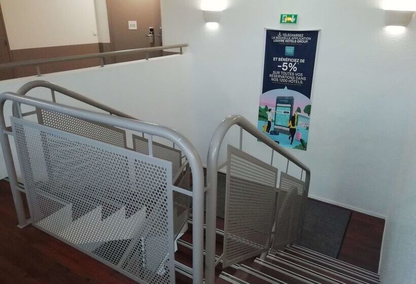 בית מלון כפרי Kyriad Direct Dreux