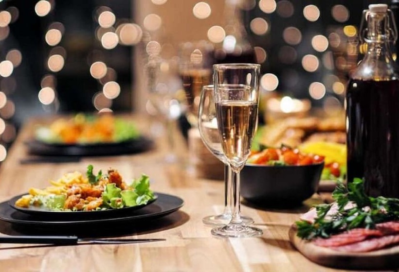 בית מלון כפרי Kyriad Vichy Spa Cinq Mondes