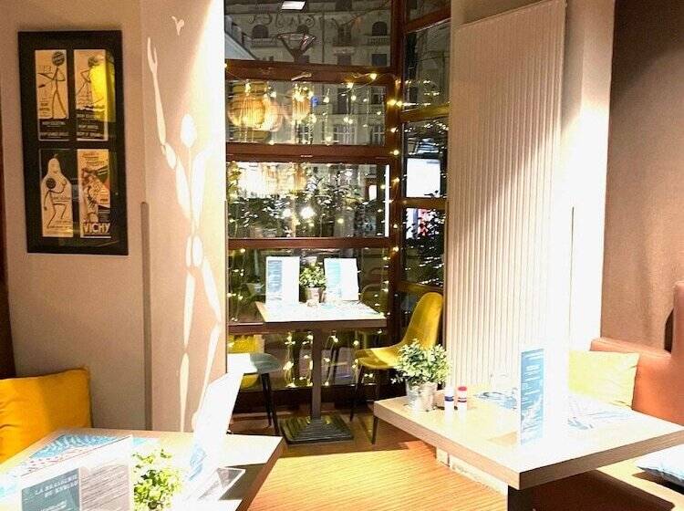 בית מלון כפרי Kyriad Vichy Spa Cinq Mondes