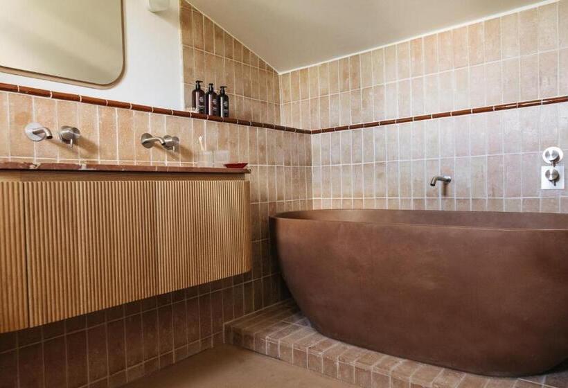 Capelongue, A Beaumier Hotel & Spa