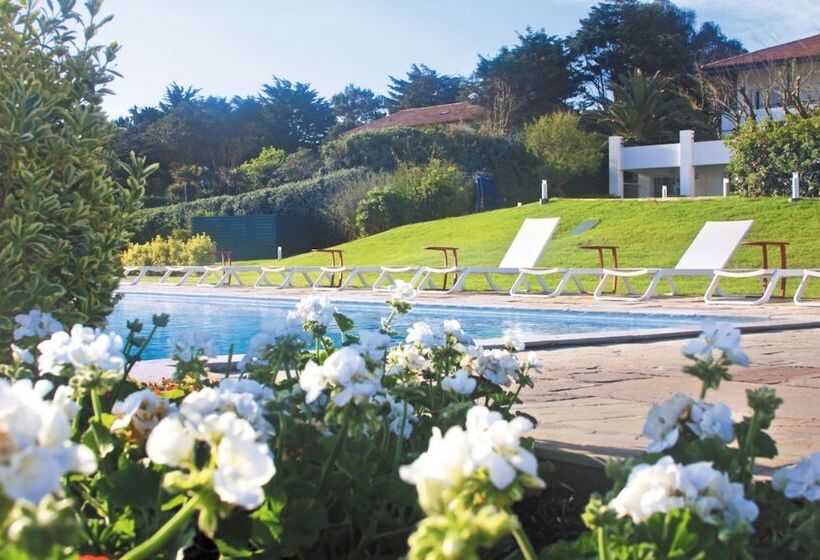 هتل Hôtel Et Résidence La Réserve