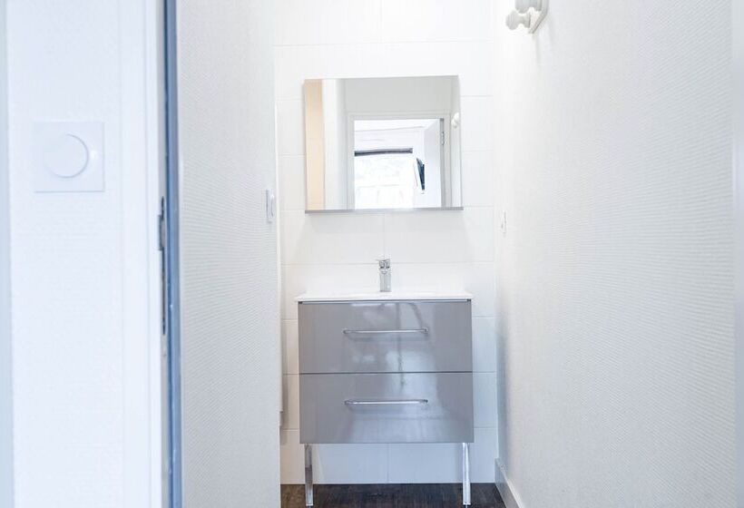 בית מלון כפרי Le Crystal Dinard Plage