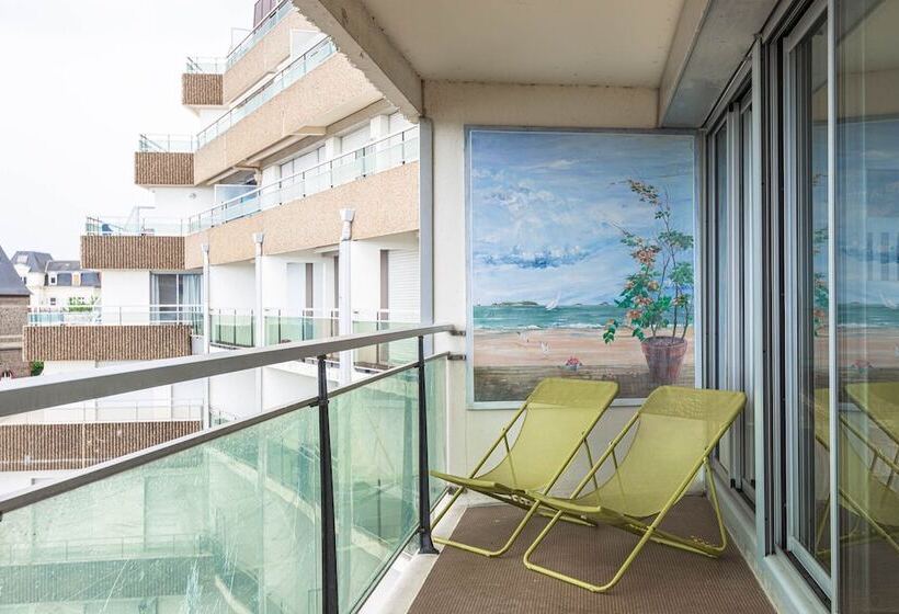 בית מלון כפרי Le Crystal Dinard Plage