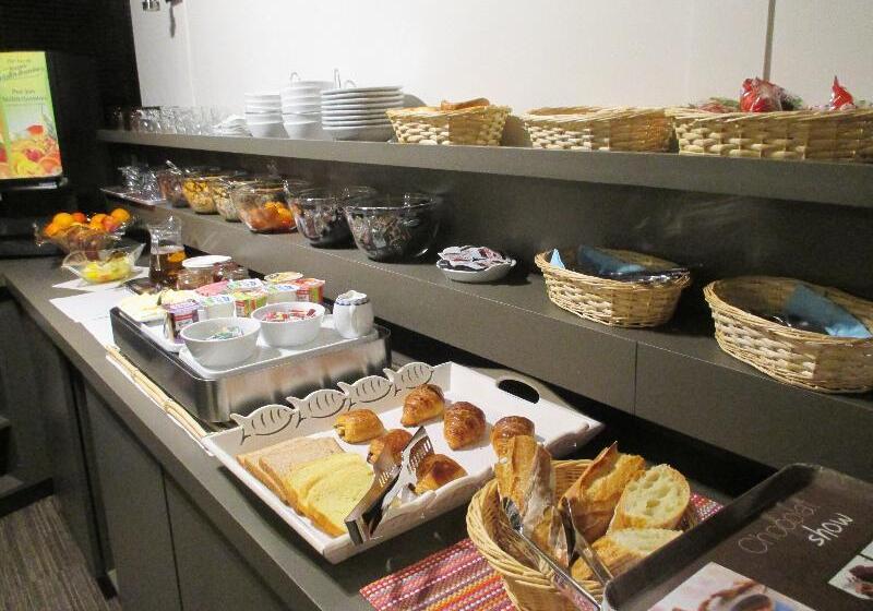 בית מלון כפרי Le Crystal Dinard Plage