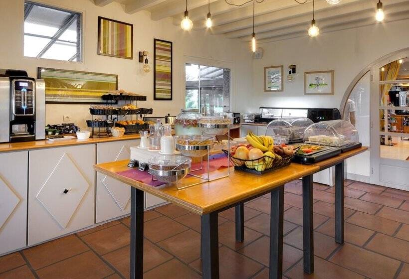 ホテル Domaine De Falgos Golf & Spa