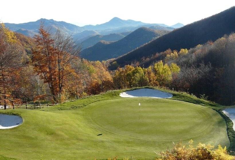 ホテル Domaine De Falgos Golf & Spa