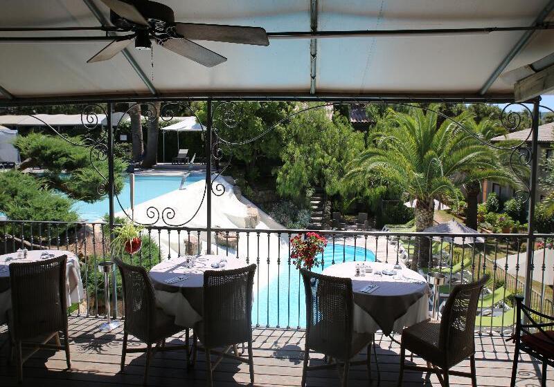 هتل Le Roi Theodore & Spa