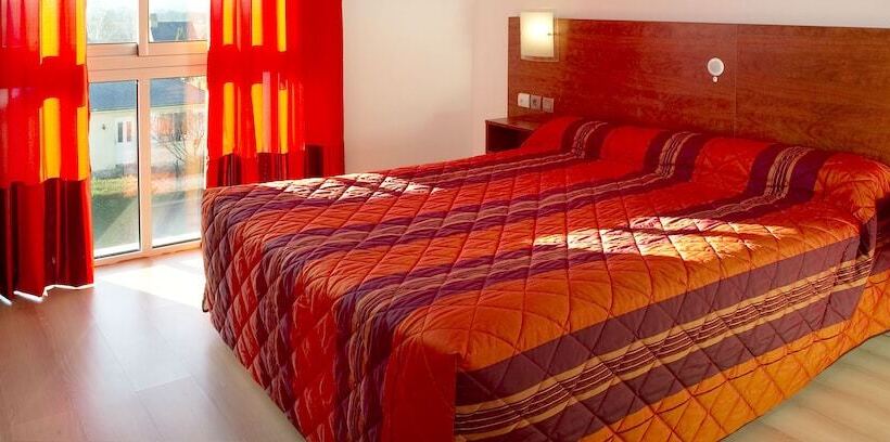 Отель Les Peyrières