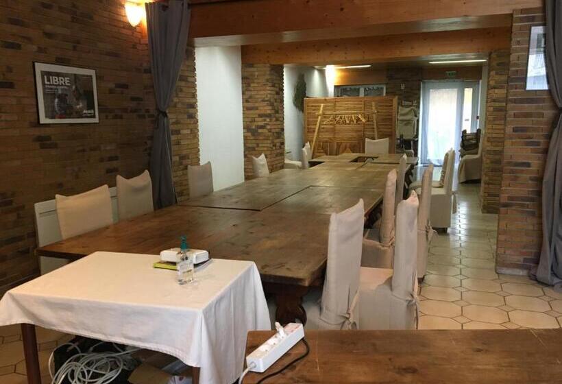 فندق Logis Hôtel De France & Restaurant Pamiers