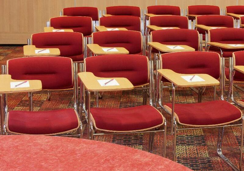 فندق Mercure Tours Sud