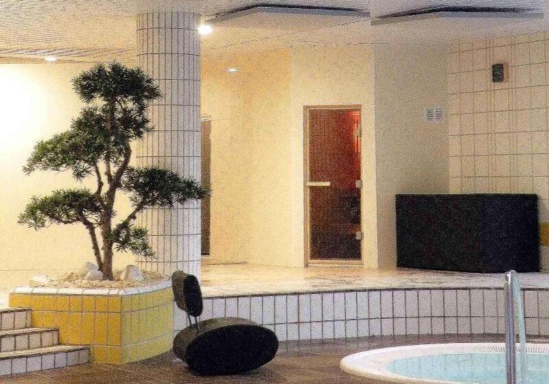 فندق Mercure Tours Sud