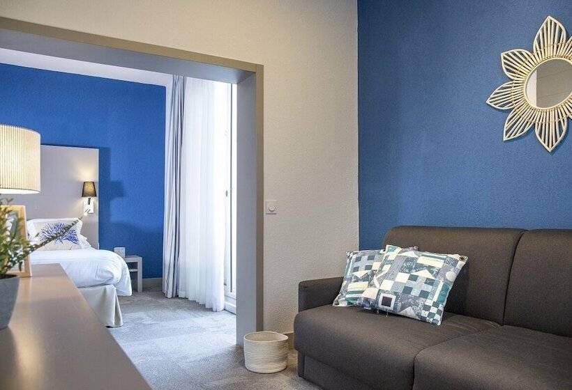 Отель Port Marine