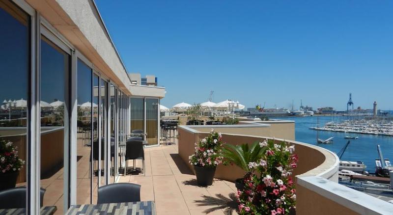 Отель Port Marine