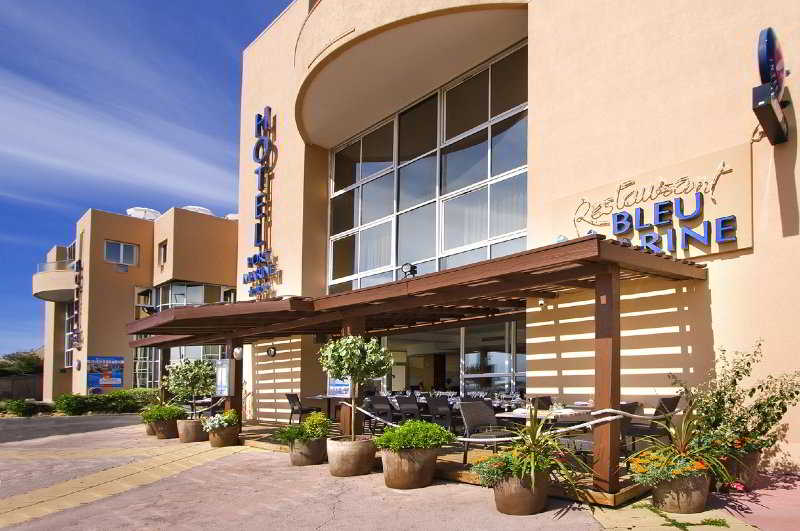 Отель Port Marine