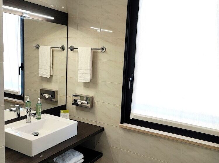 בית מלון כפרי Restaurant Forum