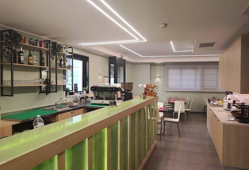 בית מלון כפרי Restaurant Forum