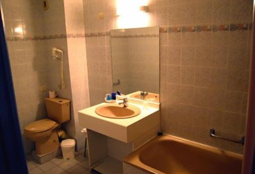 בית מלון כפרי Sully