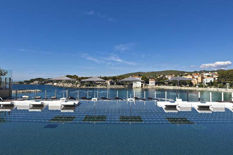 בית מלון כפרי Thalazur Bandol Ile Rousse   Hôtel & Spa