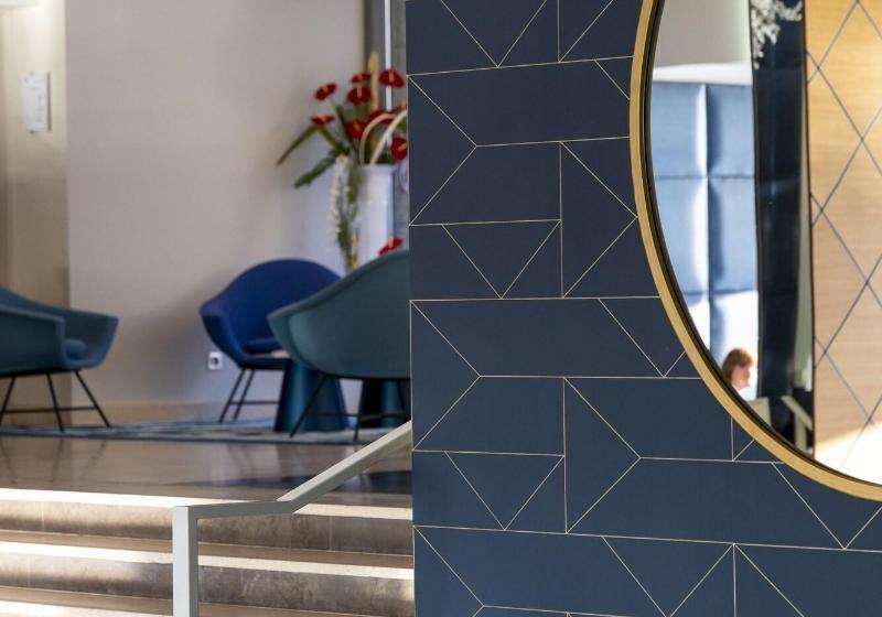 בית מלון כפרי Thalazur Bandol Ile Rousse   Hôtel & Spa