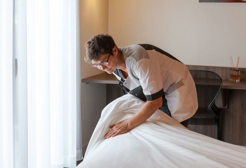 هتل The Originals Boutique, Hôtel La Chaussairie, Rennes Sud