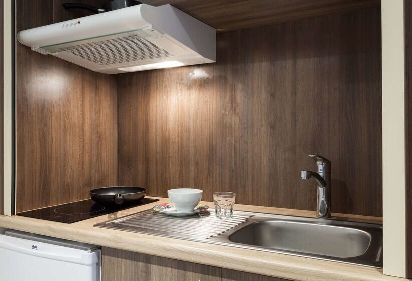 هتل The Originals Boutique, Hôtel La Chaussairie, Rennes Sud