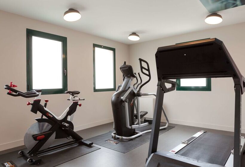 هتل The Originals Boutique, Hôtel La Chaussairie, Rennes Sud