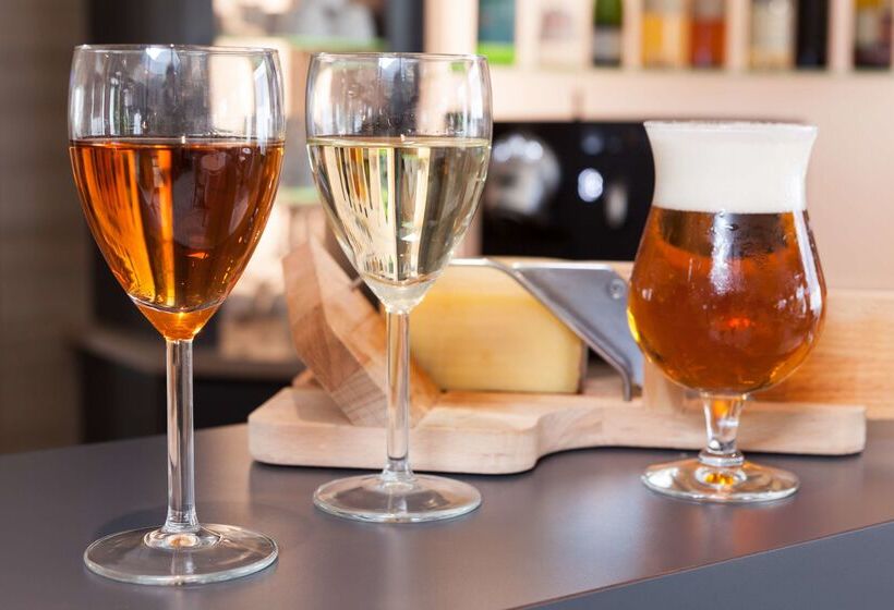 هتل The Originals Boutique, Hôtel La Chaussairie, Rennes Sud