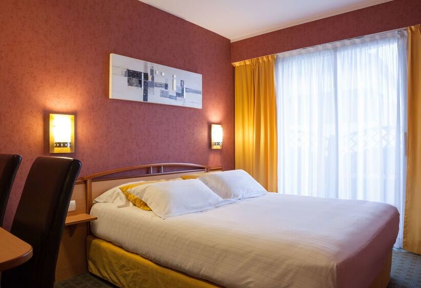 هتل The Originals Boutique, Hôtel La Chaussairie, Rennes Sud