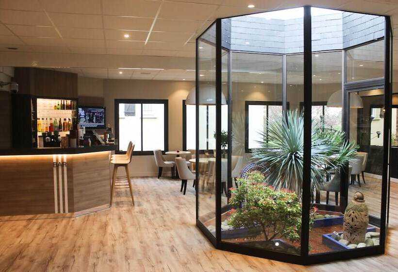 هتل The Originals Boutique, Hôtel La Chaussairie, Rennes Sud