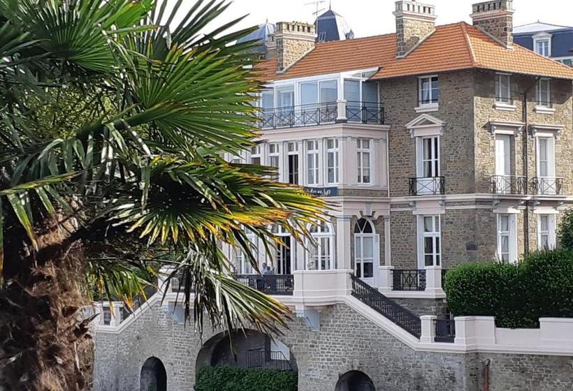 Отель Villa Reine Hortense