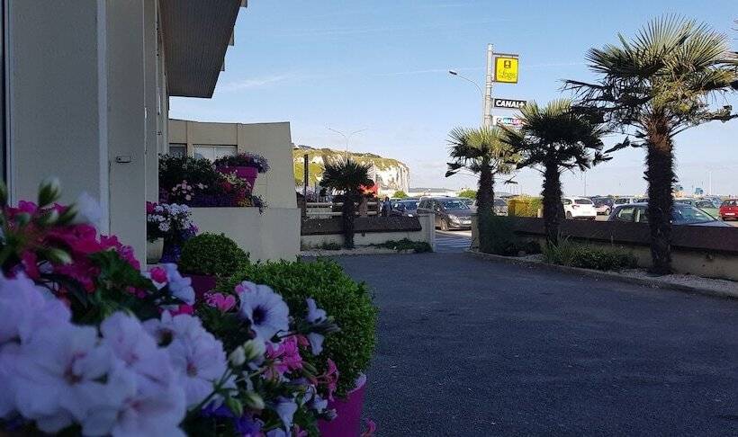 Отель Hôtel Windsor Contact Hôtel