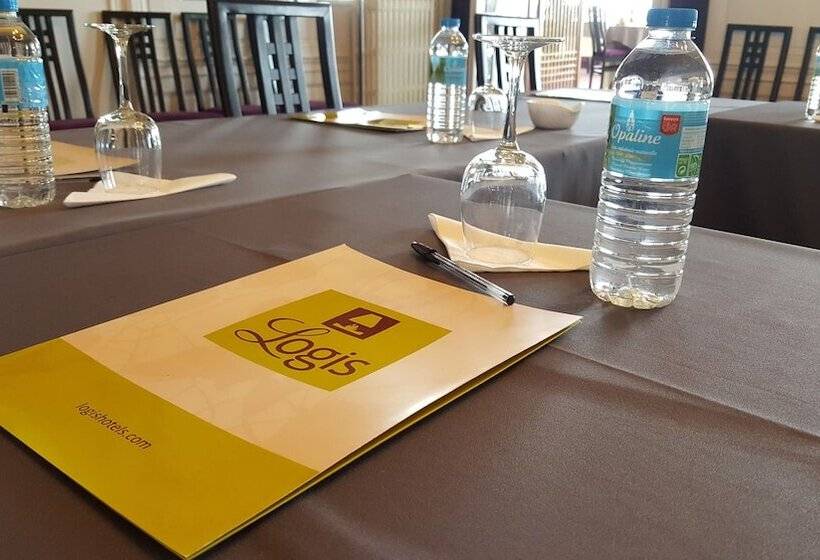 Отель Hôtel Windsor Contact Hôtel